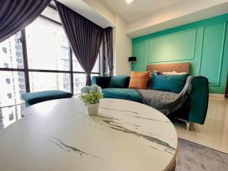 Grand Medini Residence by Luxecocoo CK Legoland - 3
