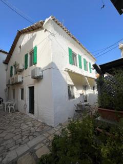 Tolos Budget Rooms Loggos - Longos - 5