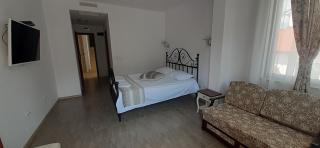Family Hotel Rai - Shumen - 8