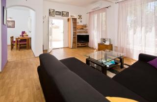 Apartment Rossi Perkov - Hvar (Lesina) - 9
