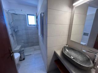 Filoxenia Home-Seaside 2nd floor seaview Apt ,Dream on Naxos - Agia Anna Naxos - 3