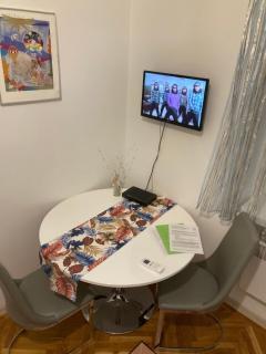 Jewelry Box in Central Budapest - 8