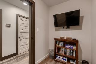 Abbett Placer Historic Cabin home - 3