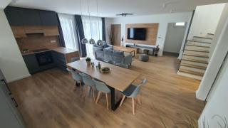 Velence Lakeside Pool House - 2