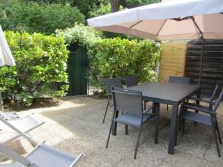 Appartement Les Cigales Rez de Jardin à 10mn des plus belles plages - Hyères - 2