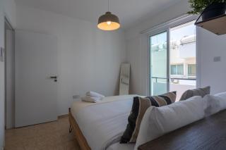 Chloris 3- Bedroom Apartment W/Pool in Larnaca - Larnaca - 4
