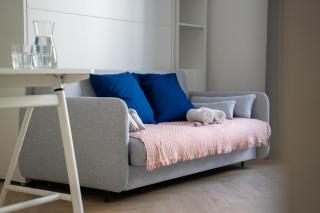 Koneser Apartment - Workspace, Balcony, Subway - by Rentujemy - Varsavia - 2