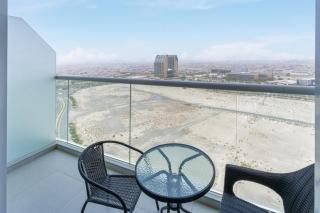 Serene Apartment I Great Amenities - Dubai - 3