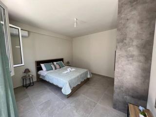 Modern Stylist House for Friends - Iráclio - 6