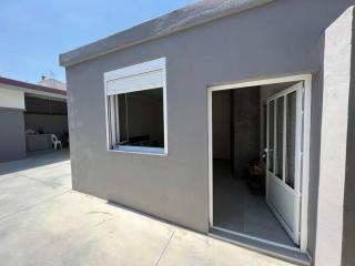 Modern Stylist House for Friends - Iráclio - 4