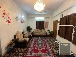 A to Z Guest House - Hyderabad - 9