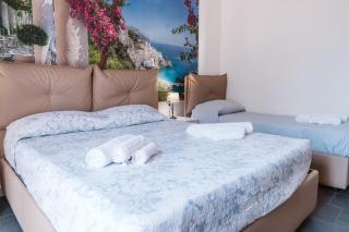 Pandora Rooms - Pompei - Central Pompeii Near the Ruins - Pompei - 1