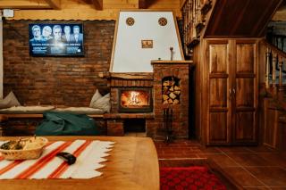 DEMETER Guesthouse FOX - Şiclod - 7