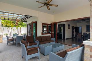 Unforgettable Holiday Experience in Hua Hin - 1