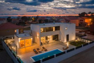Magnificent Luxury Villa Dominic - Privlaka - 9