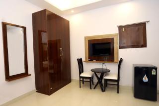 VRINDAVAN GUEST HOUSE - Nova Deli - 6