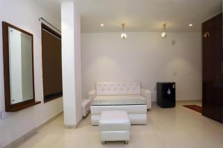 VRINDAVAN GUEST HOUSE - Nova Deli - 1