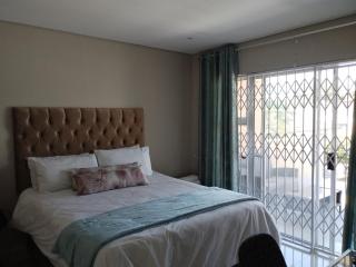Malusi Bed and Breakfast - Verulam - 5