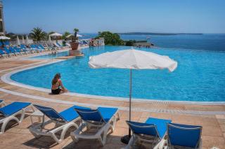 Moha - Piscine - Tennis - Parking - VCA - 8