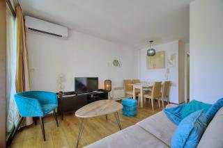 Moha - Piscine - Tennis - Parking - VCA - 5