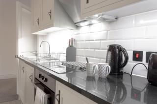 Chic Centrally Located 1 Bed Apt in Chester - 1