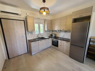 Leks Terra Apartments #3 with private parking - Nikiti - 2