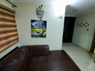Stylish and Spacious 3Bed Flat ShortLet Apartment - Abuja - 2