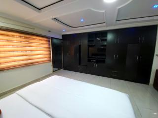 Stylish and Spacious 3Bed Flat ShortLet Apartment - Abuja - 3