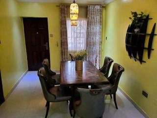 Stylish and Spacious 3Bed Flat ShortLet Apartment - Abuja - 7