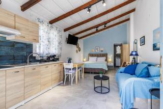 Venus Studio - Stafylos - 6