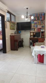 Bright and cozy apartment - 1