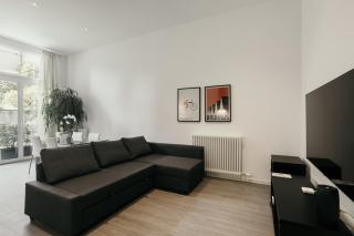 GuestHost - Studio 1 Deisgn Apartment with Car Parking! - 5