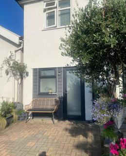 Studio Tavros - Bristol - 9