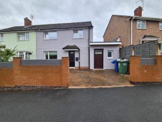 Adina s House - Rugeley - 0