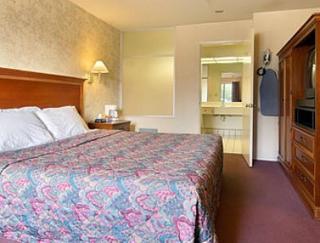 Days Inn by Wyndham Near City Of Hope - Duarte - 7