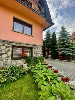 Pokoje z własnymi aneksami kuchennymi - Zbigniew Lassak - 1