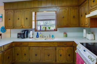 Pet-Friendly Cartwright Home with Private Backyard! - - 3