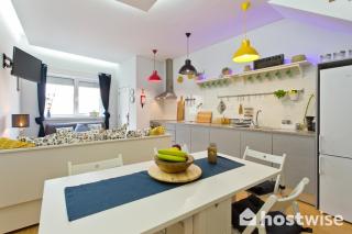 Host Wise - Comfortable Stunning Flats - City Center - Oporto - 4