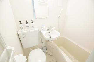 walk to Higahsi Shinjuku sta. EYW - 4