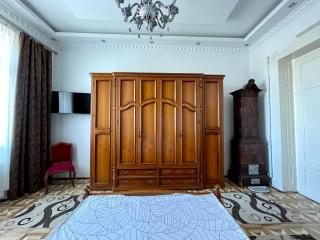 M & I Apartment 1 - 7
