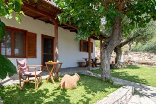 Bravita House - Sykia - 8