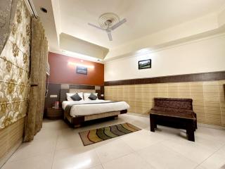 The Om Hari Residency - Katra - 5
