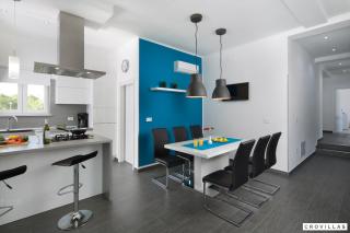 Deep Blue - Labin - 1