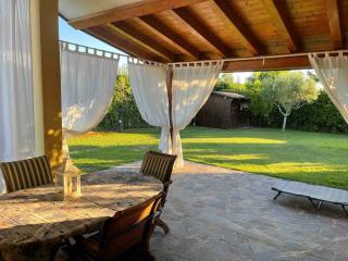 Villa con porticato sul prato - Isola Albarella - 6