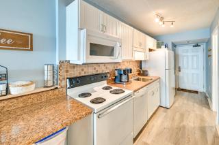 Coastal Condo with Balcony in North Myrtle Beach! - Myrtle Beach - 3