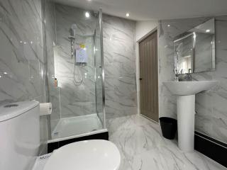 New Penthouse Pad - 5 mins from Leeds City Centre - 6