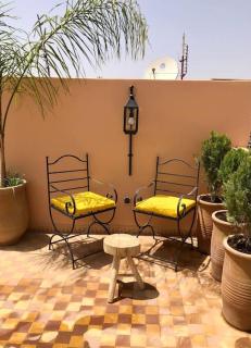 Calm riad in the historical center of Marrakech - 3