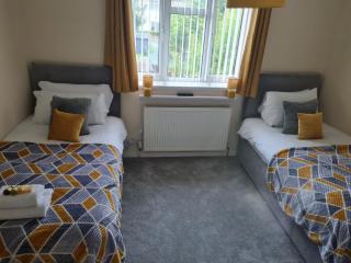 Crabtree House - Moreton - 3