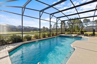 Large 7 Bed In Solterra Pool, Spa Near Disney home - 0
