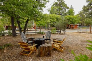 The Eagles Nest Hot Tub BBQ Modern Retreat - Sugarloaf - 8